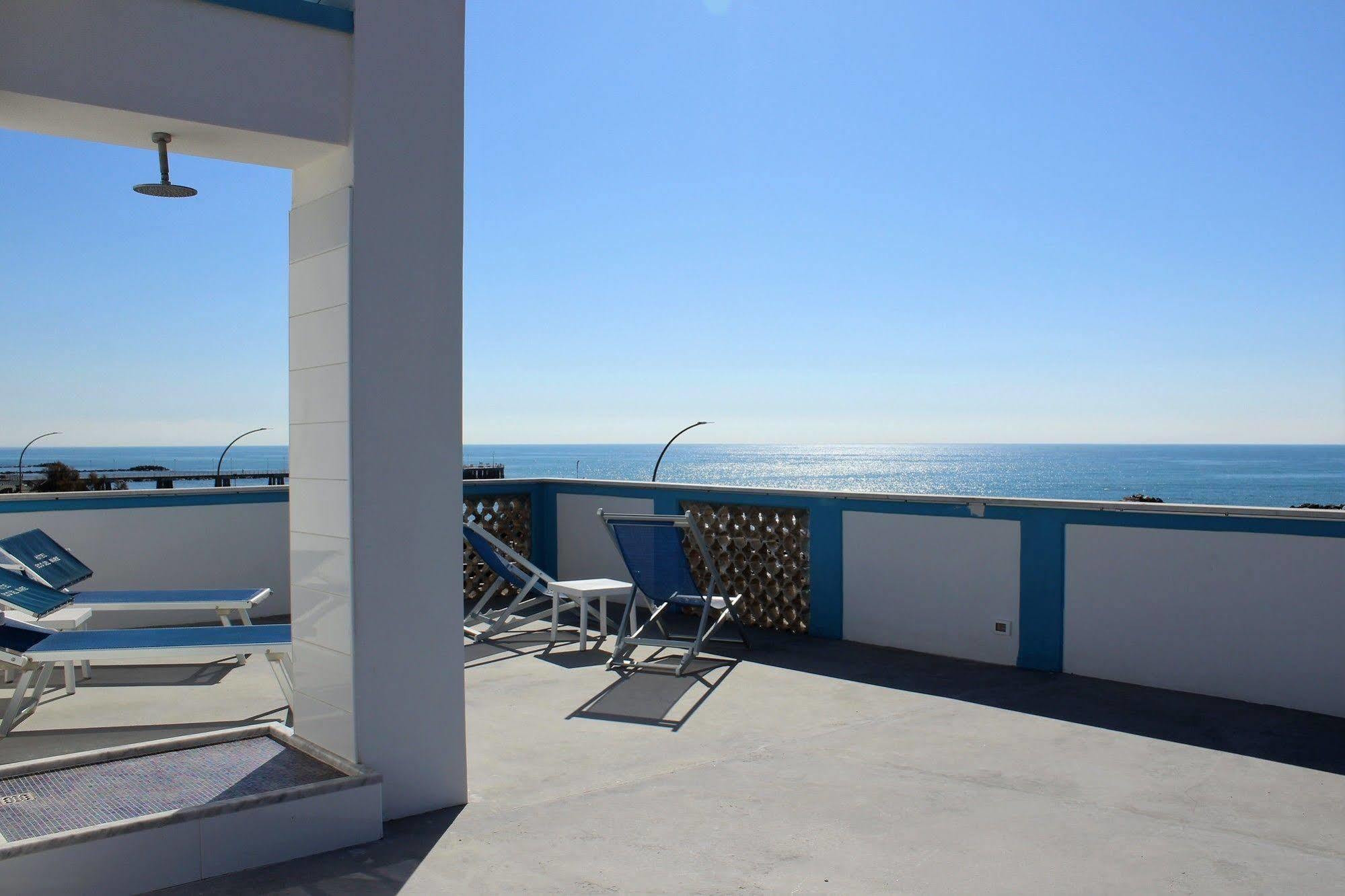 Hotel Eco Del Mare Marina di Massa Eksteriør bilde